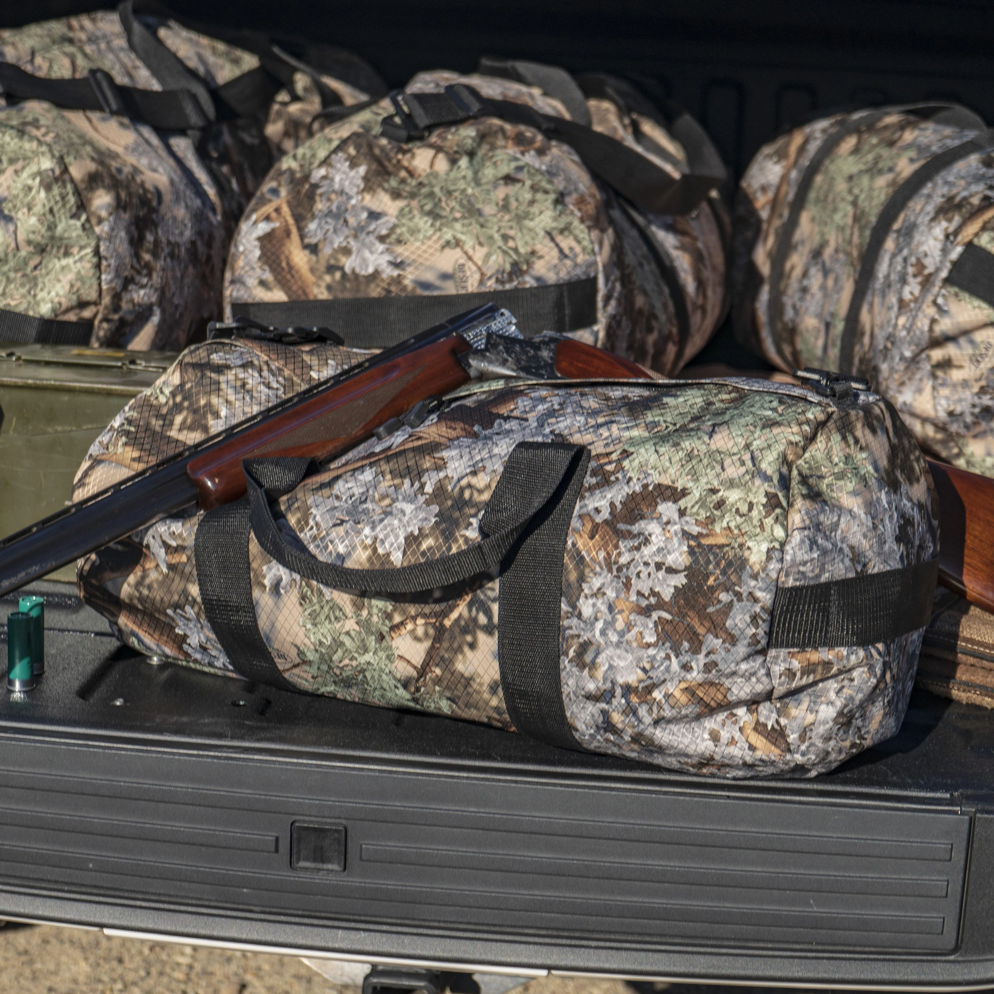 12" X 24" KING'S CAMO TOUGH GEAR BAG (44L)