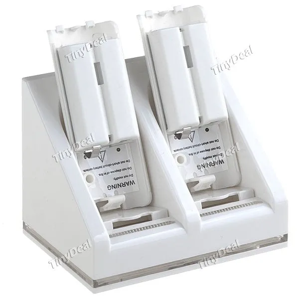 Charge Station with Dual Charging Dock   2 Battery Packs for Nintendo Wii GWIICS02