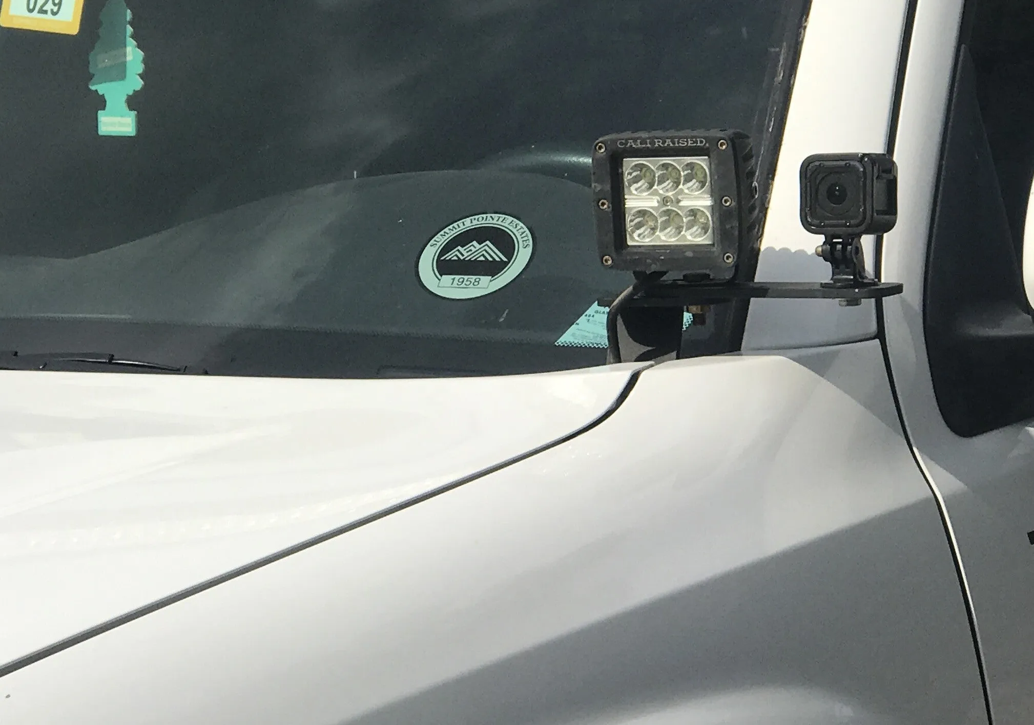 Ditch Light Bracket Extensions BY CALI RAISED LED