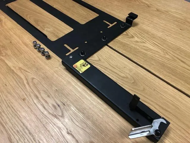 Eezi-Awn K9 AluBox Mount