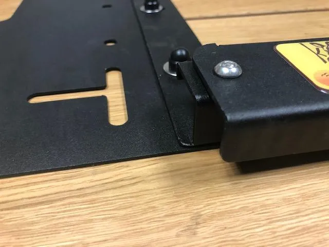 Eezi-Awn K9 AluBox Mount