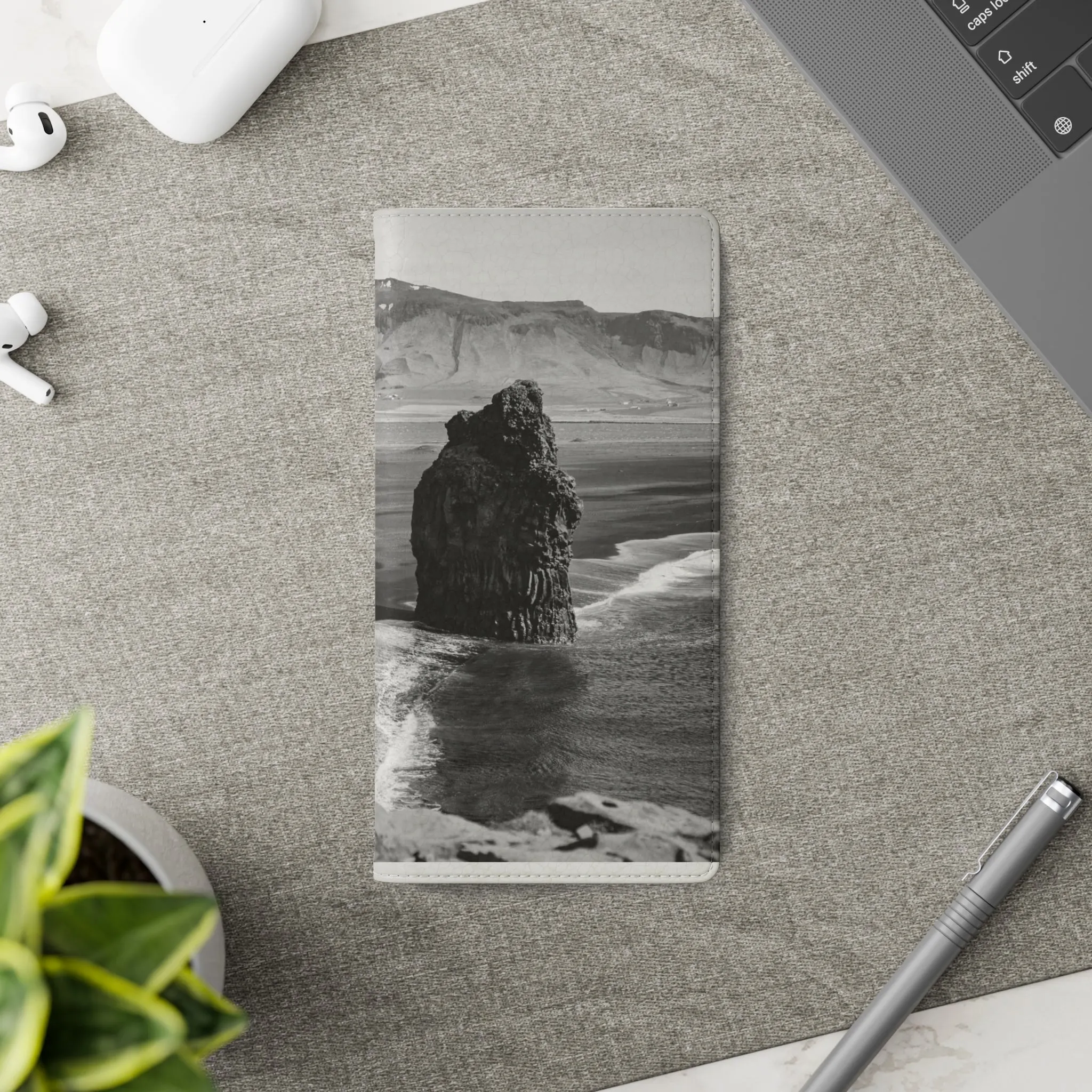 Iceland’s Black Sands in Monochrome Majesty- Flip Cases