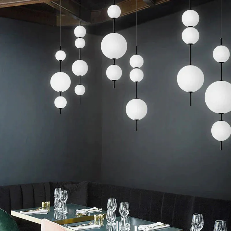 Nordic Simple Modern Restaurant Lamps Personalized Creative Glass LED Large and Small Ball Chandelier