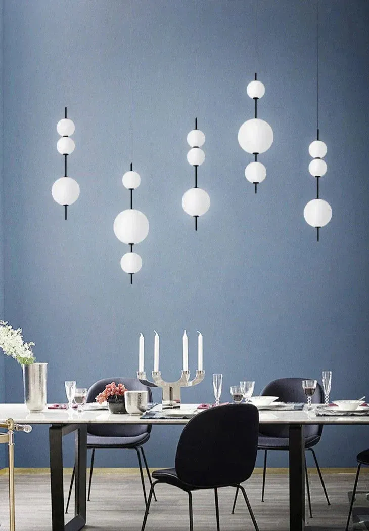 Nordic Simple Modern Restaurant Lamps Personalized Creative Glass LED Large and Small Ball Chandelier