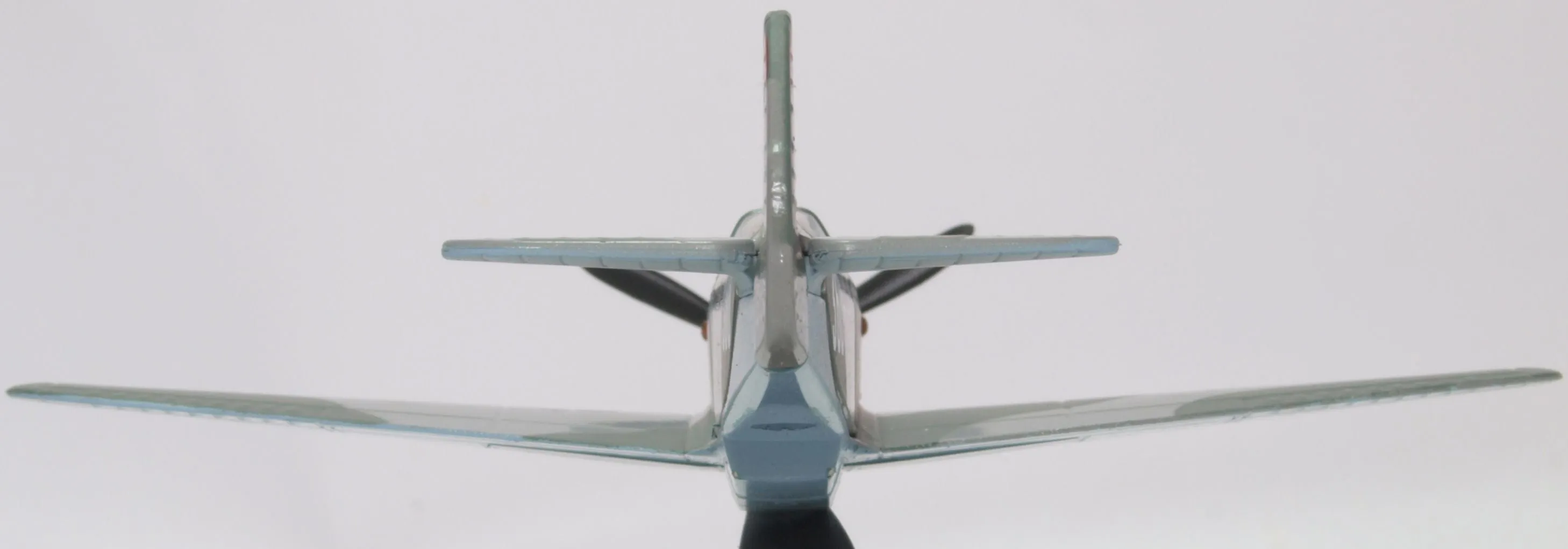 Oxford Diecast Yak 3 Anton Dmitrievich Yakimenko 150th Guards Reg 1945
