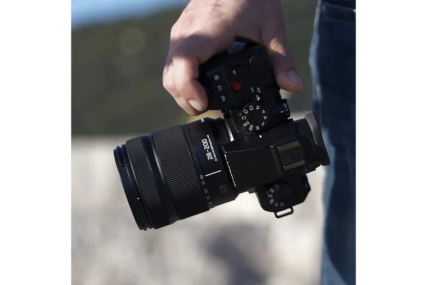 Panasonic Lumix S 28-200mm f/7.1 ASPH Lens