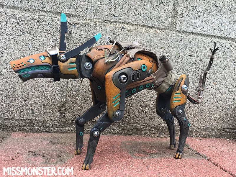 "SP-0-T" H.U.N.D UNIT -ARTICULATED TOY