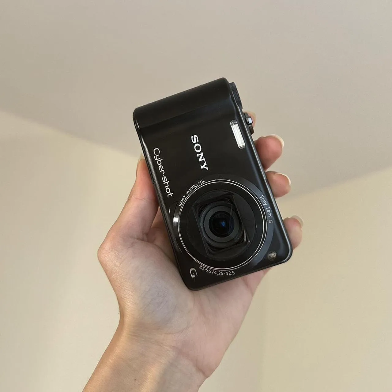 Sony cybershot DSC-HX5V Digital Camera 💖
